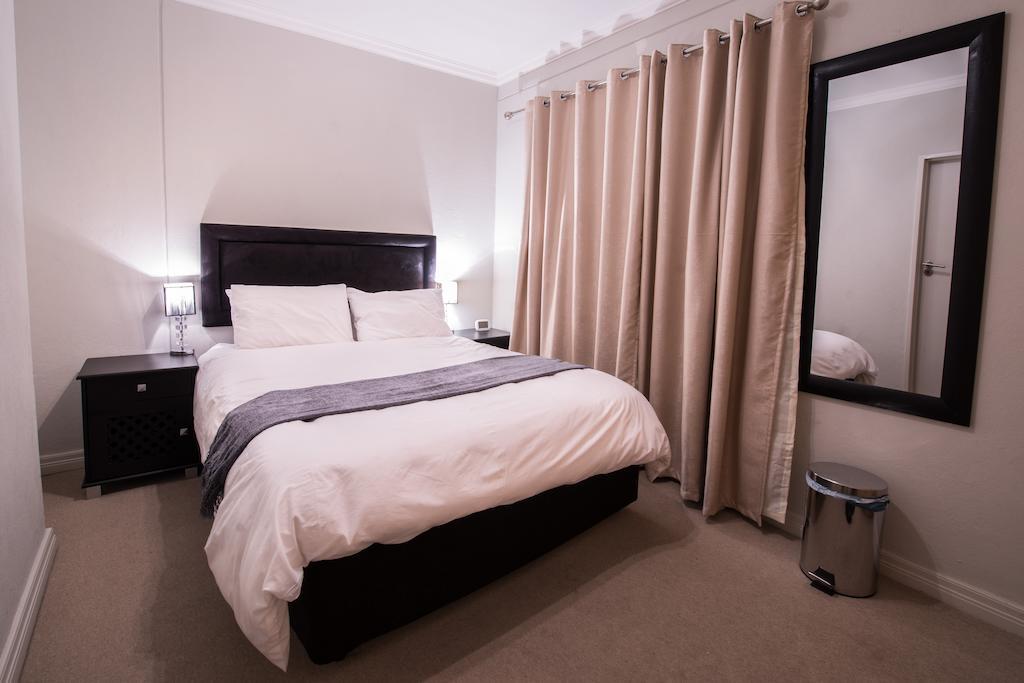 Prestige Apartments Sandton At Westpoint Йоханесбург Стая снимка
