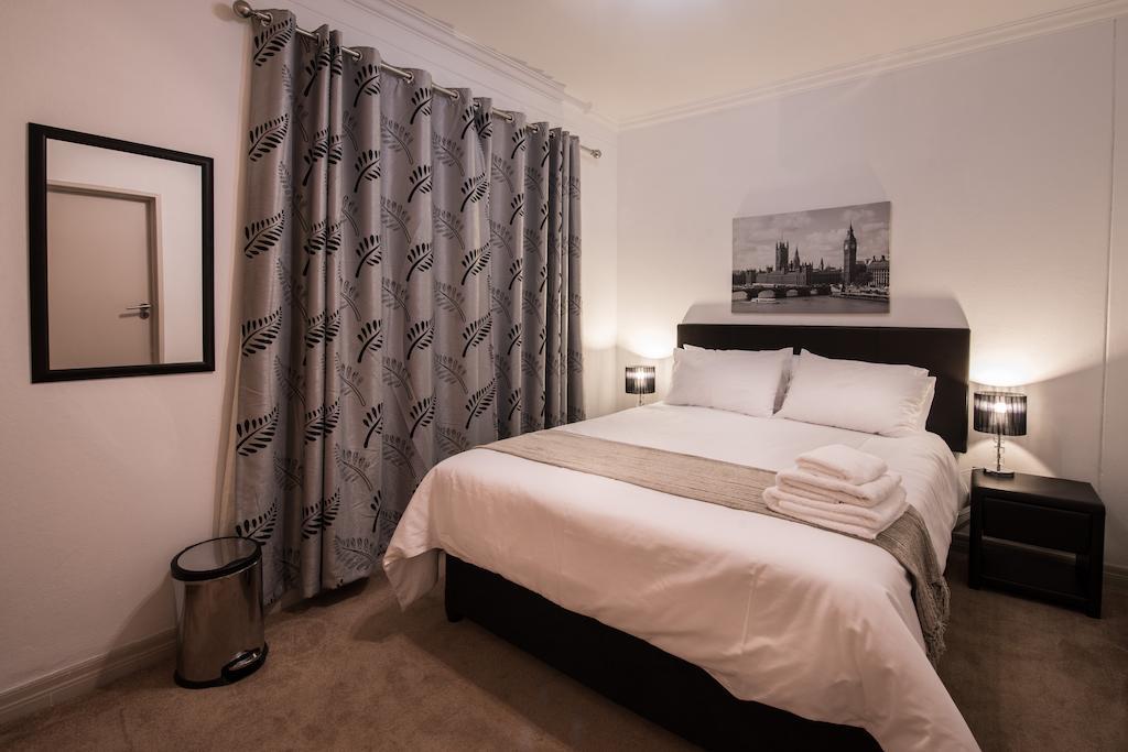 Prestige Apartments Sandton At Westpoint Йоханесбург Екстериор снимка
