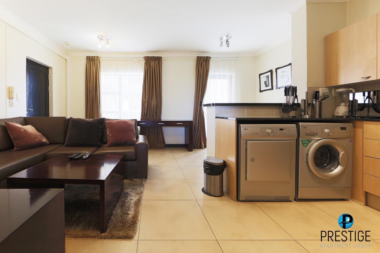 Prestige Apartments Sandton At Westpoint Йоханесбург Екстериор снимка