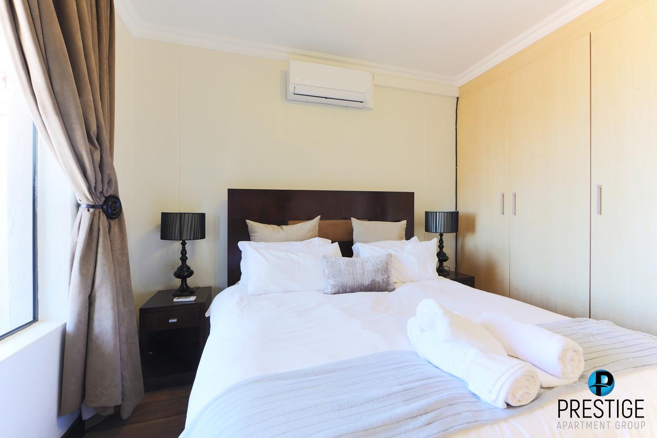 Prestige Apartments Sandton At Westpoint Йоханесбург Екстериор снимка