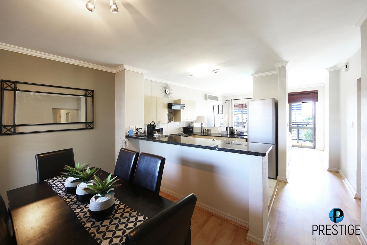 Prestige Apartments Sandton At Westpoint Йоханесбург Екстериор снимка